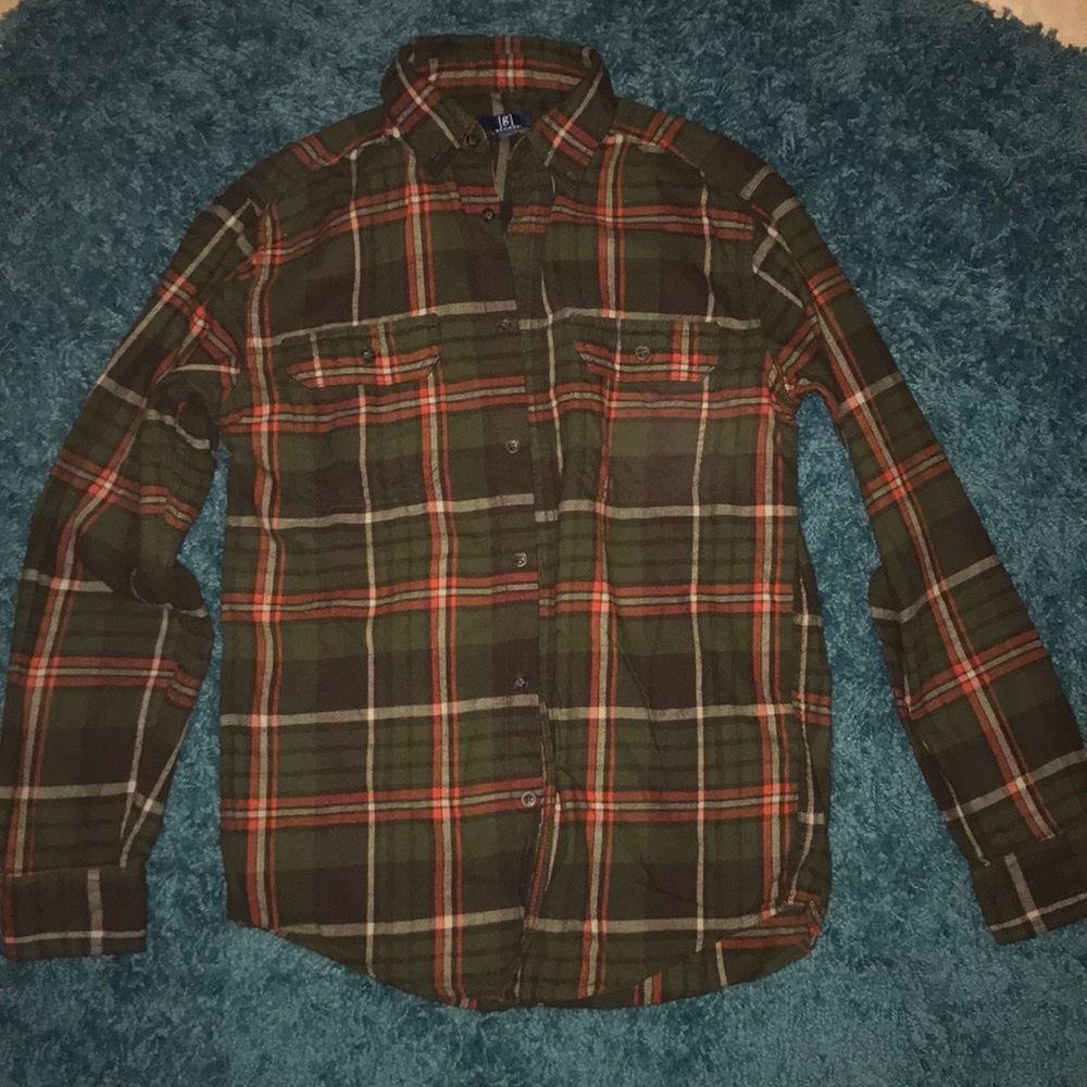 Men’s small flannel